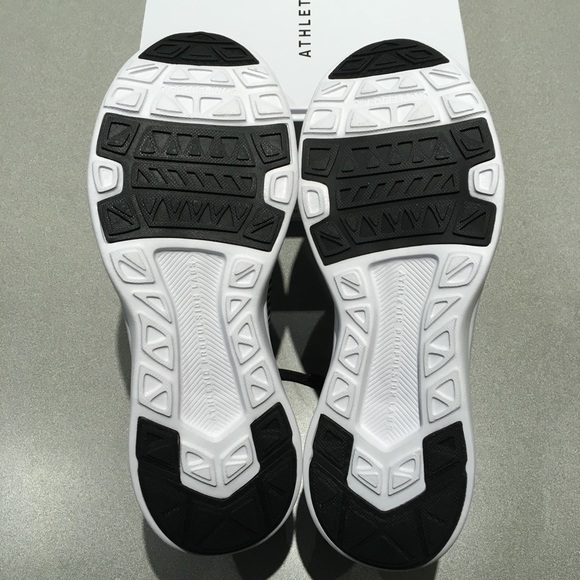 APL TechLoom Breeze Sneaker Black/White/Ombré NIB - Picture 6 of 6